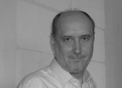 Заболевший коронавирусом писатель умер в Воронеже через несколько часов после поста о том, что идет на поправку