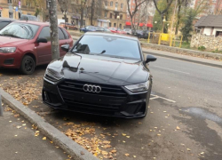 Девственную Audi RS7 с сюрпризом на скорости 100 км/ч заметили в Воронеже 