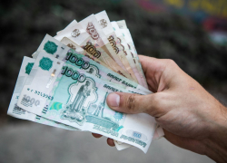 Более миллиарда рублей в день тратят граждане по своим банковским картам в Воронежской области