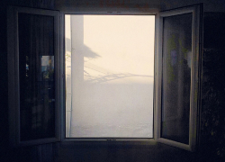 Под Воронежем 91-летняя бабушка упала из окна многоэтажки