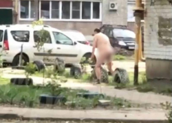 Неожиданный обнаженный флешмоб запечатлели на фото в Воронеже