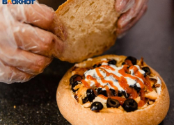 Запретить продавать салаты и выпечку в супермаркетах предложили в Госдуме