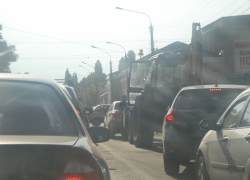 В Воронеже из-за двух ДТП на улице 9 Января образовалась пробка