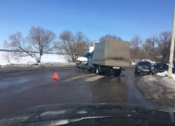 Поцелуй двух «Газелей» сфотографировали в Воронеже