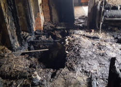 Стали известны подробности гибели двух человек на пожаре под Воронежем