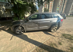 Двух детей и пенсионерку случайно сбили на улице Минской в Воронеже 