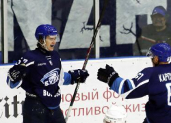 Воронежский хоккеист Егор Алешин забил 4 шайбы в игре «Бурана» и «Спутника»