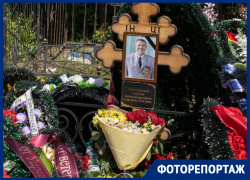 Как выглядит могила погибшего в СВО полковника на Аллее Героев в Воронеже 
