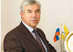 Руководитель управления жилищных отношений администрации Воронежа Геннадий Колдашов обманул 93-летнюю ветерана войны