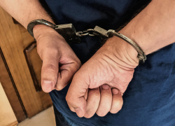 Задержанный внезапно умер в отделе полиции в Воронежской области