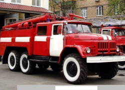 В Воронежской области на трассе загорелся КамАЗ