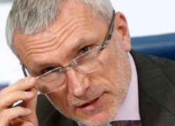 Лидер «Родины» Алексей Журавлёв проконтролирует выплаты медикам в Воронежской области 