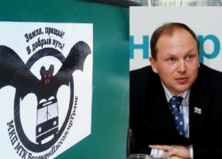 Андрей Зоткин оголяет второй округ из-за угрозы компроматом и войны КПРФ с депутатом Кудрявцевой 