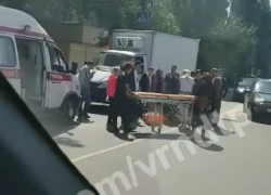69-летняя пенсионерка попала под колеса "Газели" в Воронеже