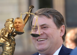 Воронежское правосудие наказало злостно провинившегося перед Макиным пенсионера