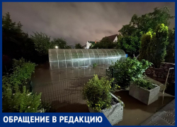 Теплицы ушли под воду – страшный потоп в Подгорном показали на видео воронежцы 