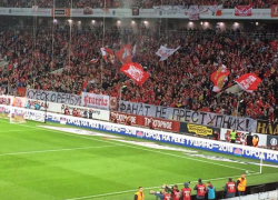 Фанаты московского "Спартака" поддержали болельщиков воронежского "Факела"