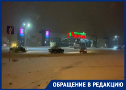 Дикий дрифт устраивают автомобилисты под окнами воронежцев