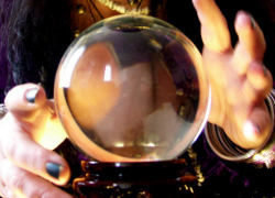 Житель Воронежской области взял кредитов на 2,5 миллиона рублей для услуг экстрасенсов