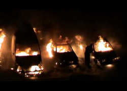 На парковке на Левом берегу Воронежа сгорели три автомобиля