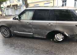 Водитель KIA под спиртом разбил новый Range Rover в Воронеже 