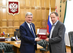 Даст ли губернатор Гусев кнута Штефану Дюрру после пряника