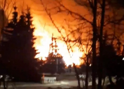Спасатели прокомментировали пожар на бывшем военном складе в Воронеже