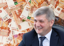 На что можно потратить 442 млн, доставшихся золотым пенсионерам из бюджета Воронежской области