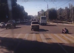 Инвалиды устроили драку на Московском проспекте в Воронеже