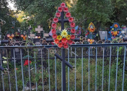 На воронежском кладбище в Боровом нашли мертвого 15-летнего подростка