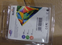 Контрафактные USB-накопители пытались переправить из Воронежа в Украину