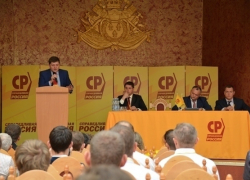 Олег Пахолков: В Воронежской облдуме должен закончиться «всеобщий одобрямс»  