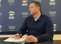 Логвинов оставил аграрный комитет воронежской облдумы на Володина