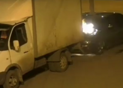 Эпичное возгорание "Лады Приоры" в Воронеже попало на видео