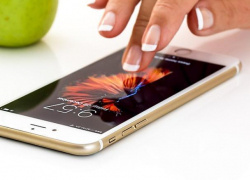 Воронежец выложил в сеть интимные фото своей однокурсницы