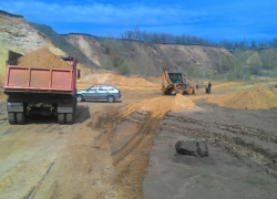 В Воронежской области пресекли незаконную добычу песка