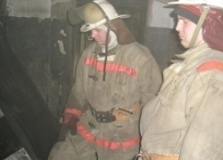 В Воронежской области пожарные эвакуировали пациентов из полыхающего тубдиспансера 