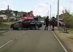 Опубликовано видео жуткой аварии, где воронежского водителя хватил инсульт