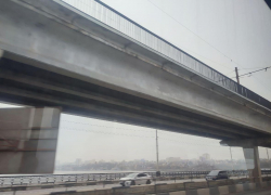 Трамвай уходит в прошлое: на Северном мосту начали разбирать рельсы в Воронеже