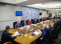 Почему в "непарламентский" день пройдет заседание Воронежской облдумы 