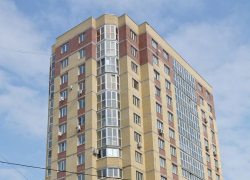 Управляющую компанию Воронежа лишили лицензии за самоуправство