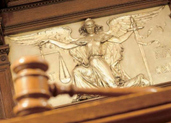 Выехавший на «встречку» водитель ответит за гибель пассажирки 