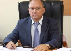 Депутаты попросили сократить должность вице-мэра по градостроительству 