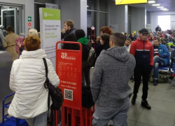 Самолет экстренно сел в Воронеже из-за смерти пассажира