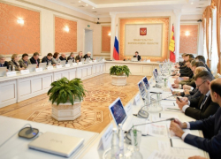 Воронежские чиновники потратят десятки тысяч долларов на проверку уровня своей работы