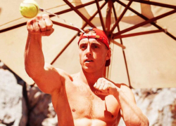 Всемирно известный воронежский хай-дайвер Артем Сильченко отмечает 36-летие