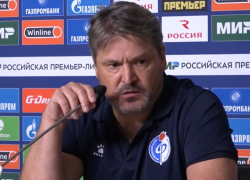 Главный тренер воронежского «Факела» не стал отвечать на вопросы после поражения от «Зенита»