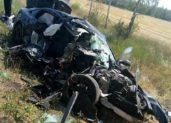   Опубликованы фото с места смертельной аварии с двумя погибшими воронежцами 