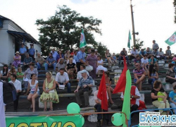 На антиникелевые протесты теперь приходят сотни, а не тысячи человек