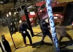 Массовая драка с перестрелкой попала на видео в Воронеже